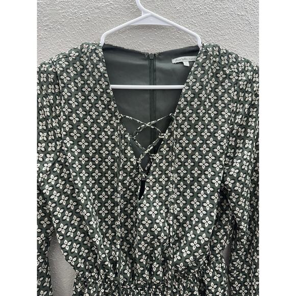 Charlotte Russe Womens Romper Size Small Green Long Sleeve CrissCross Chest - Picture 3 of 15